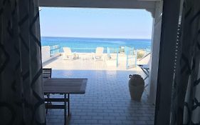 Lungomare Apartment